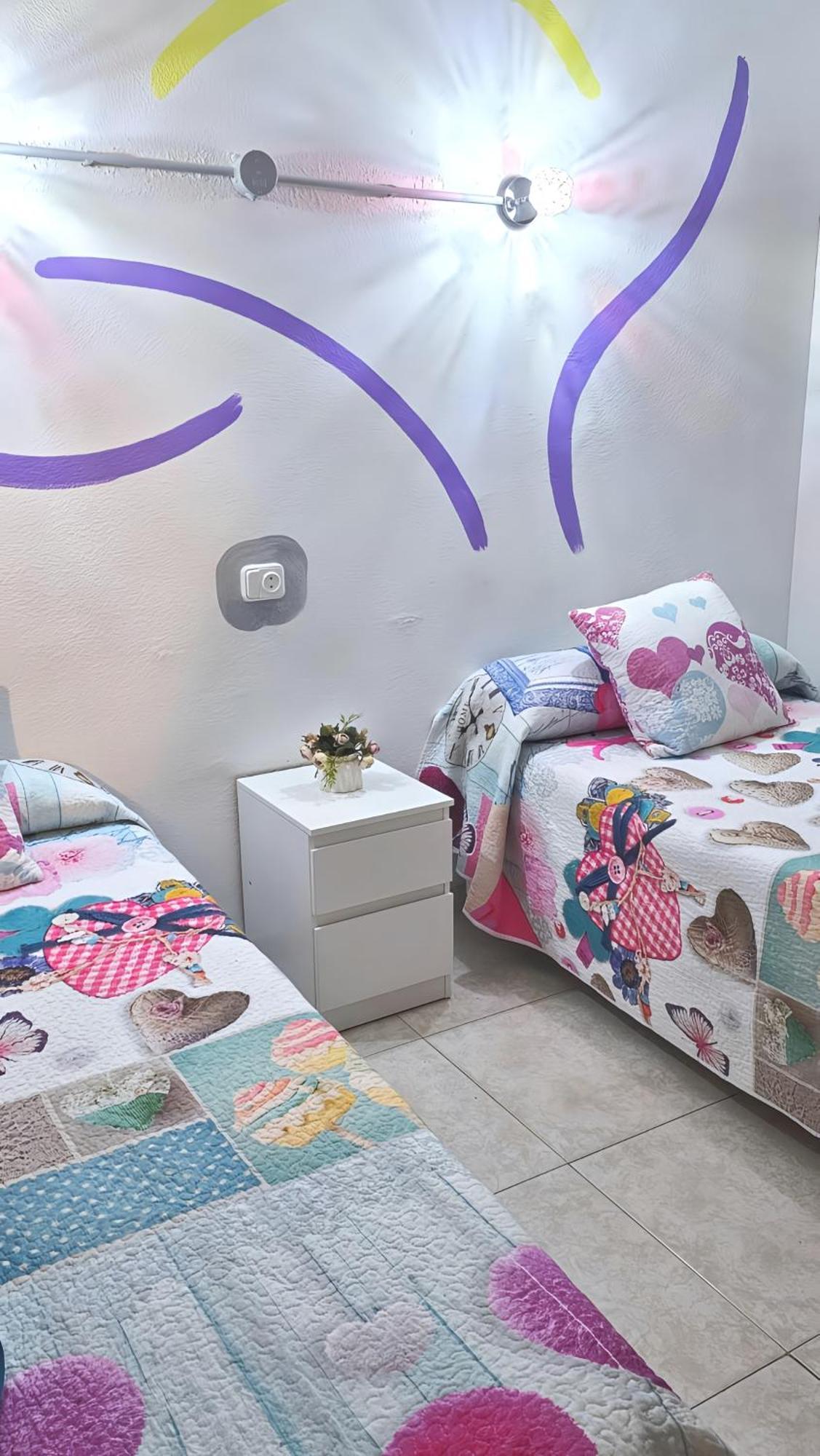 Hostal La Rosa Касерес Экстерьер фото
